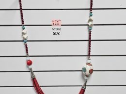 Collar colores con piedras