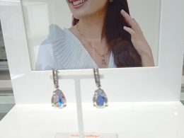 Pendiente en plata de ley y cristales Swarovski