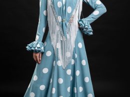 Traje de flamenca azul