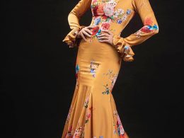 Traje de flamenca mostaza